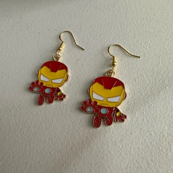 🌻2/13.00🌻 Ironman Earrings - Picture 3 of 4
